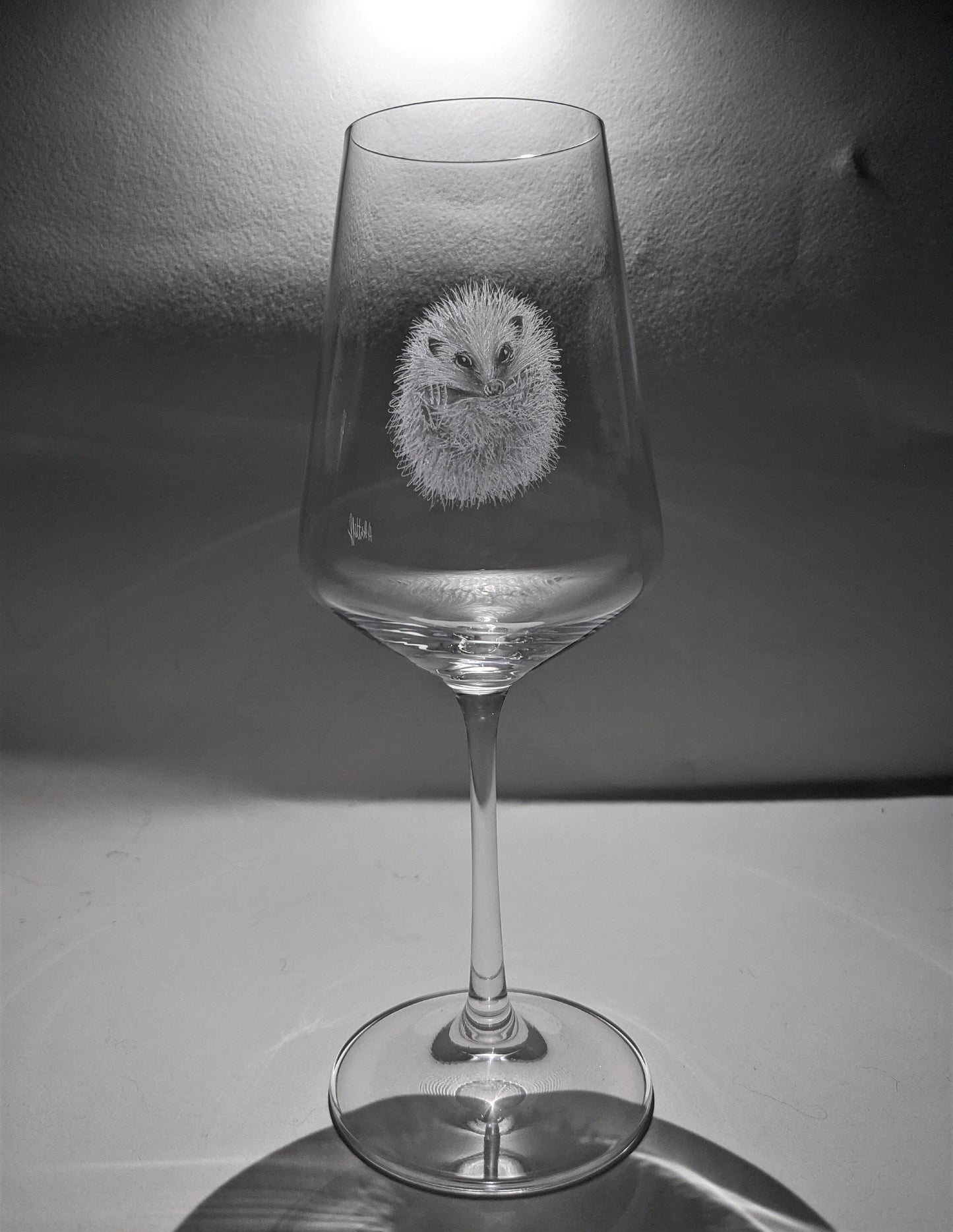 Hand Engraved Hedgehog Wine Glass