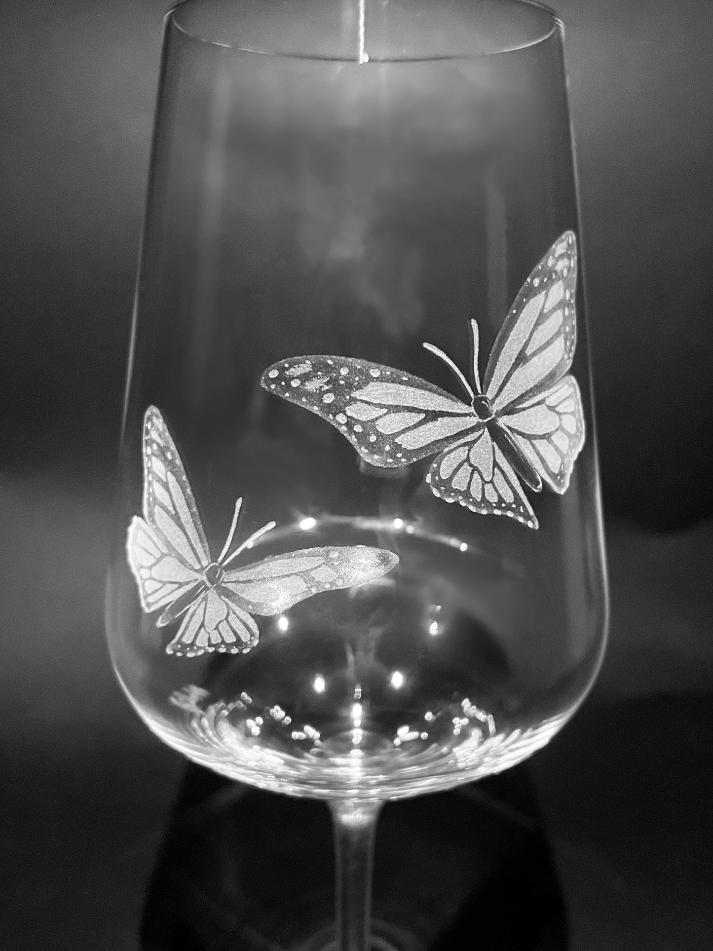 Hand Engraved Butterflies Wine Glass – Monarch Butterfly Gift