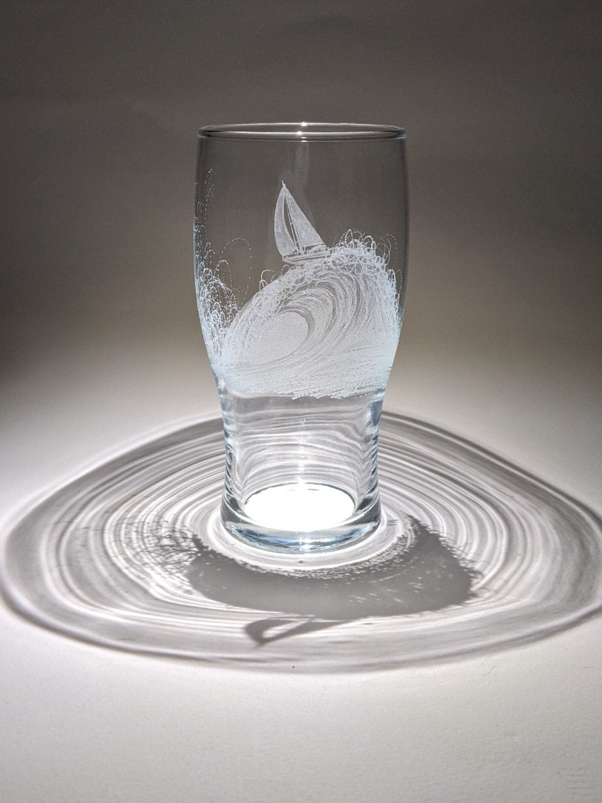 Hand Engraved Sailing Yacht Pint Glass – Ocean Wave and Boat Gift
