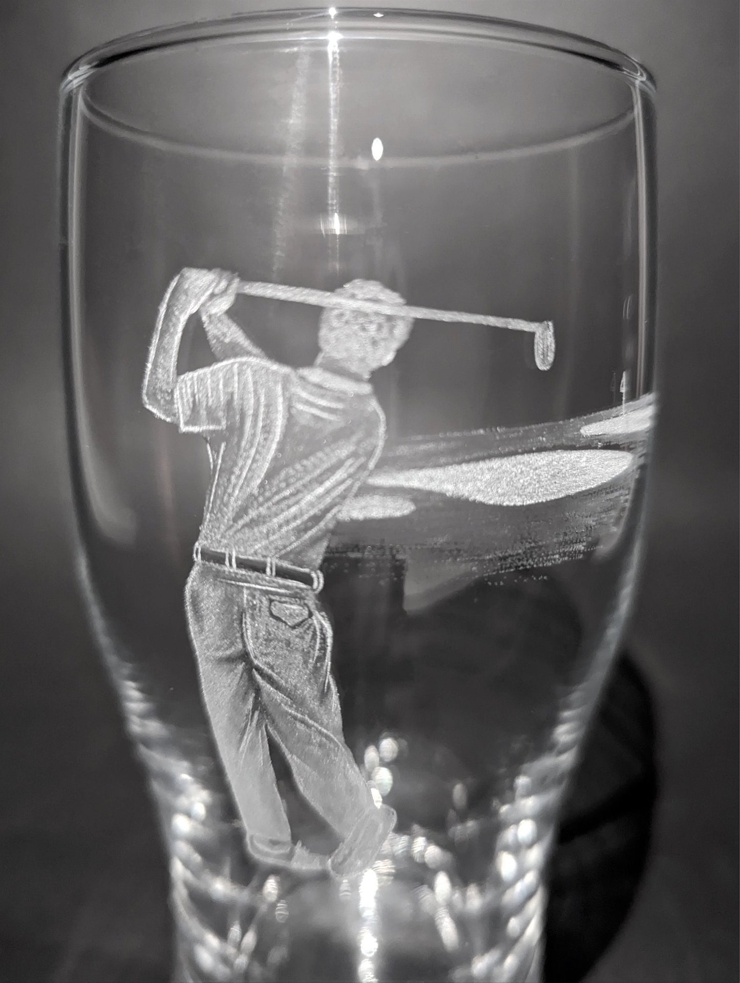 Hand Engraved Golf Beer Glass - Personalised Golfer Gift