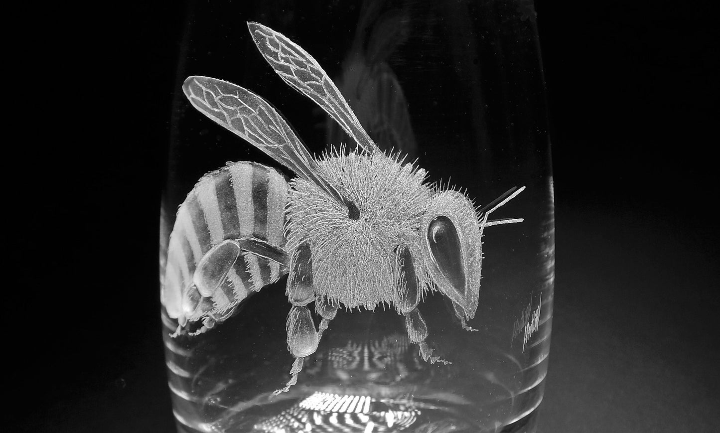 Hand Etched Bee Gift - Small Crystal Vase - Personalised Honey Bee Gift