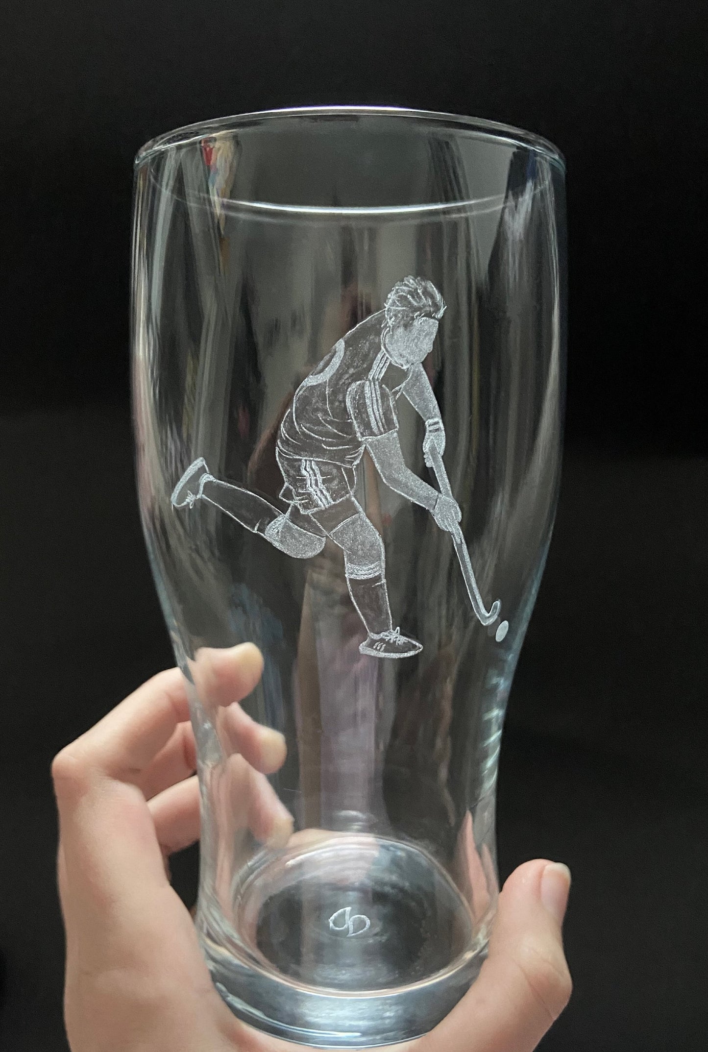 Hand Engraved Hockey Pint Glass - Hockey Player Gift