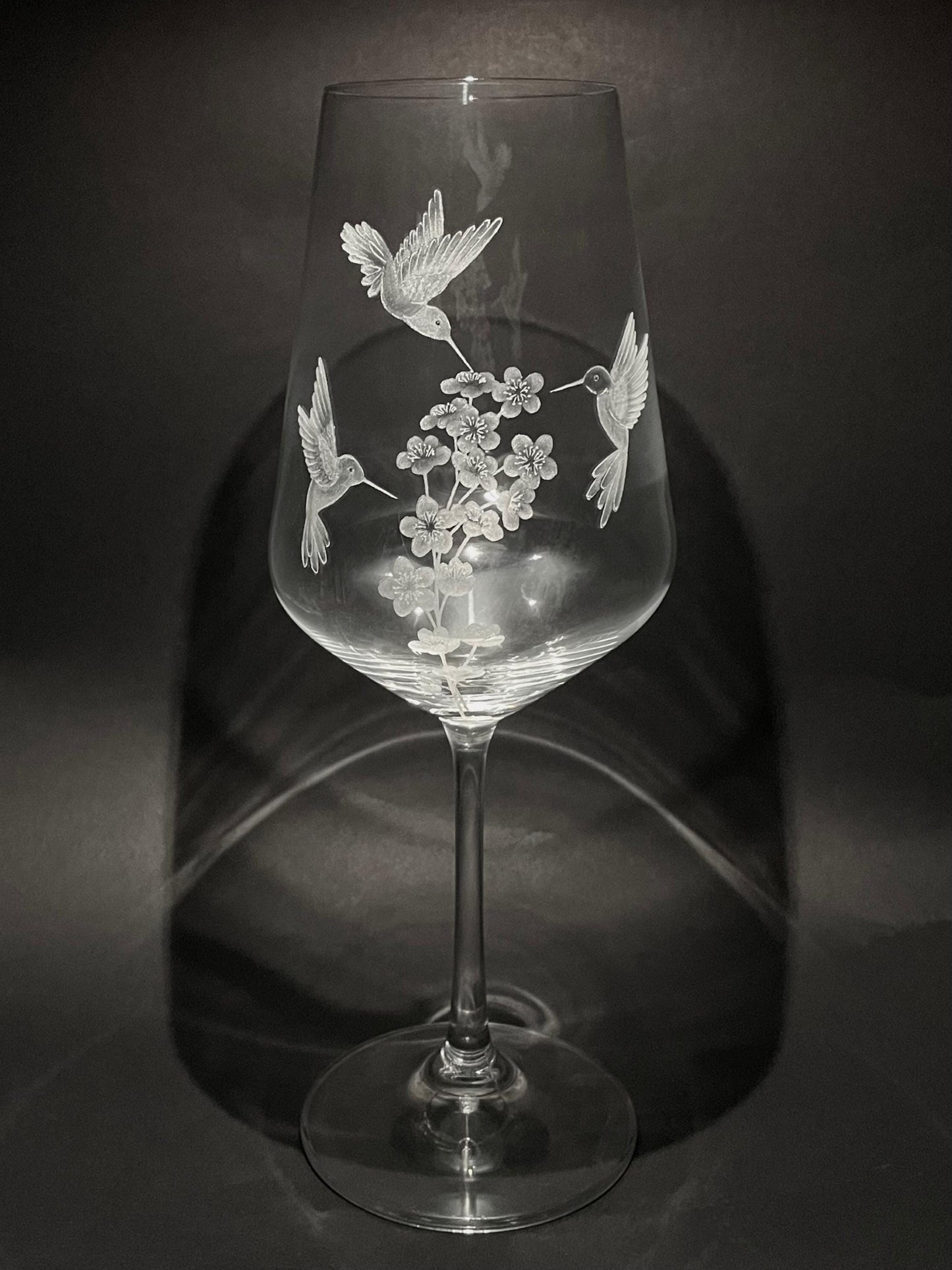 Hand Engraved Hummingbird & Cherry Blossom Wine Glass – Bird & Flower Gift
