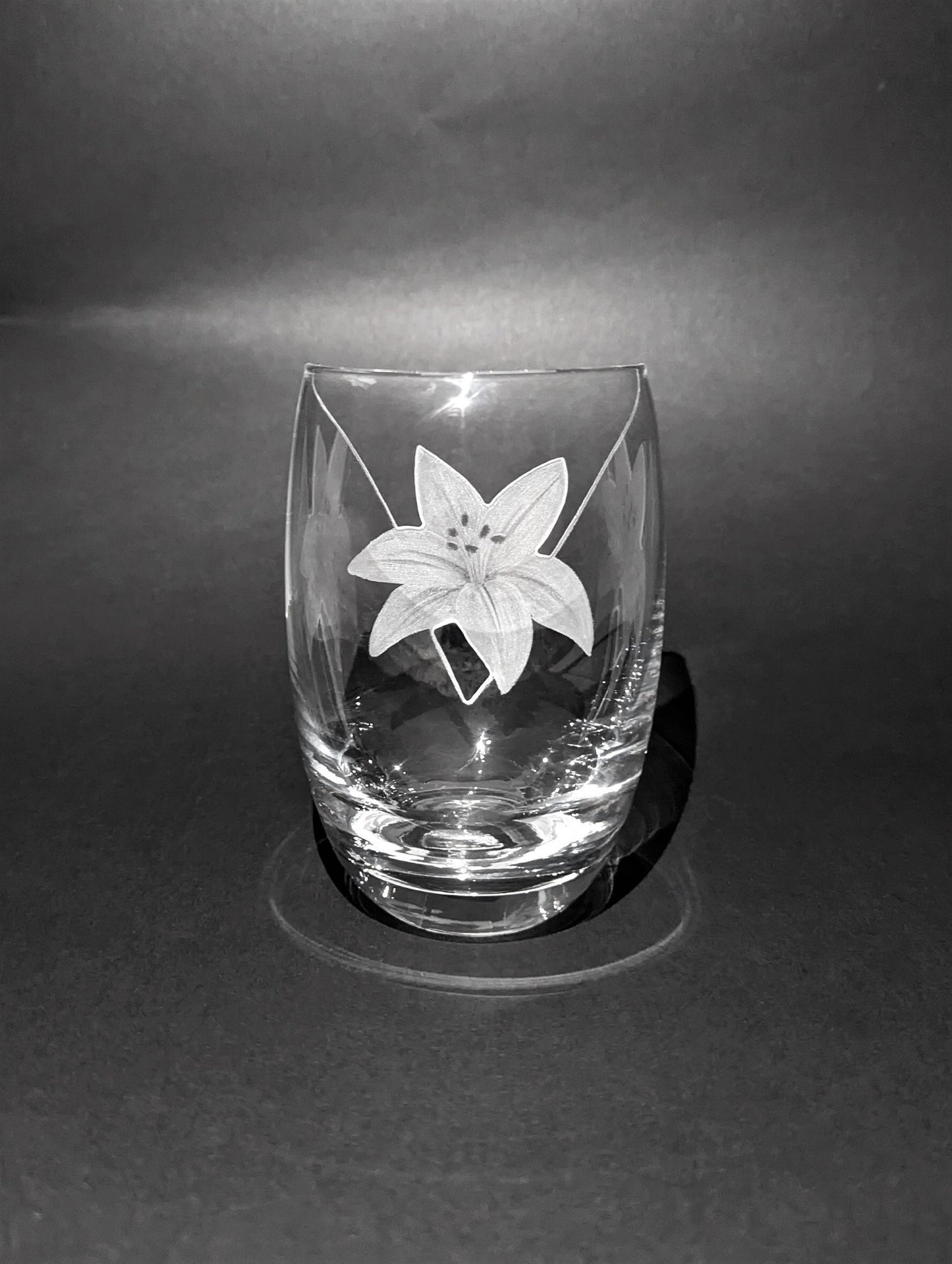 Cut Out Lily Vase - Small Decorative Lily Vase