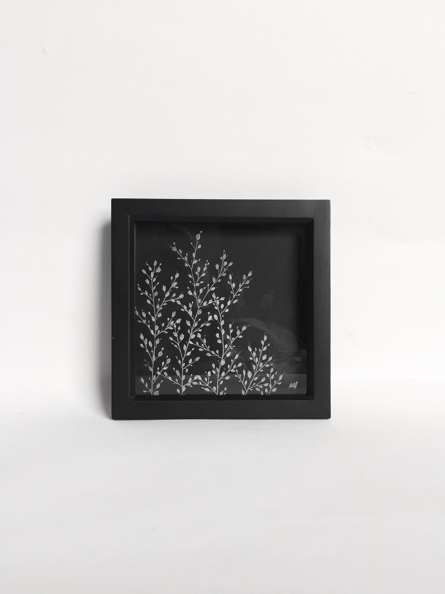 Hand Engraved Floral Glass Frame - Gypsophila Flower Gift