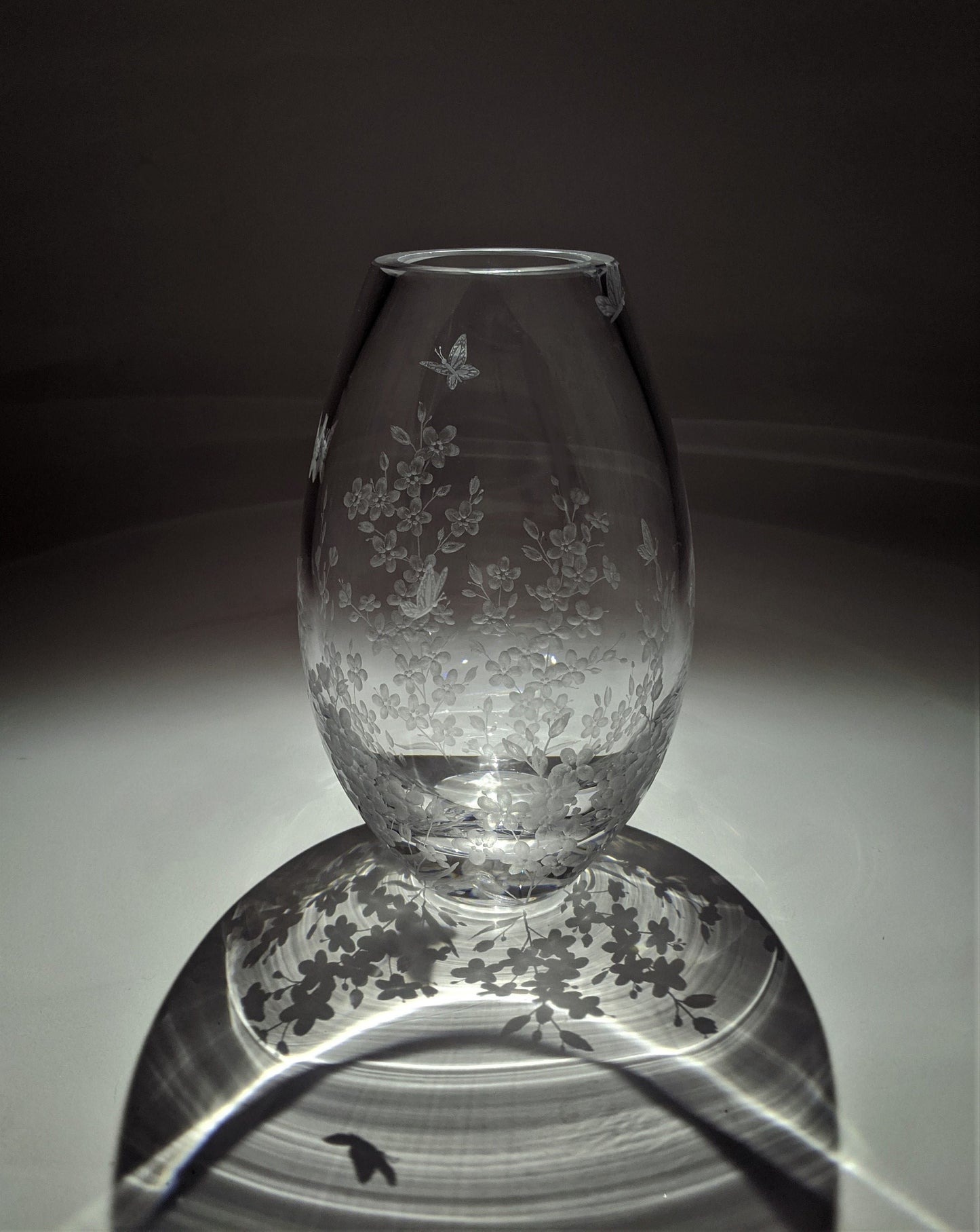 Hand Engraved Floral Crystal Vase – Forget-Me-Not & Butterfly Gifts