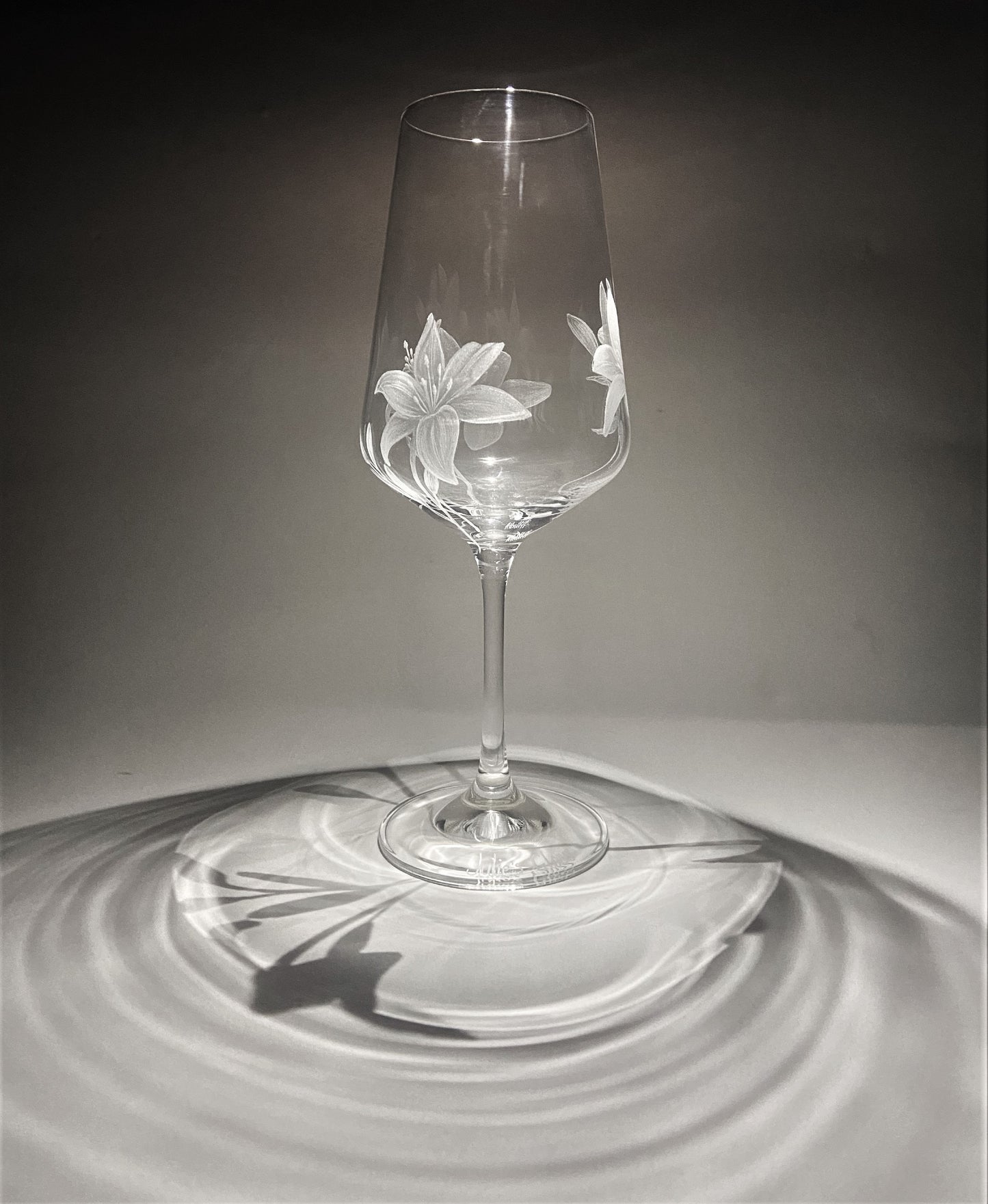 Hand Engraved Lilies Wine Glass - Unique Lily Gift