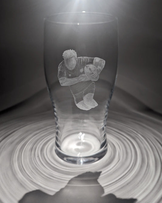 Hand Engraved Rugby Pint Glass –  Rugby Player Gift