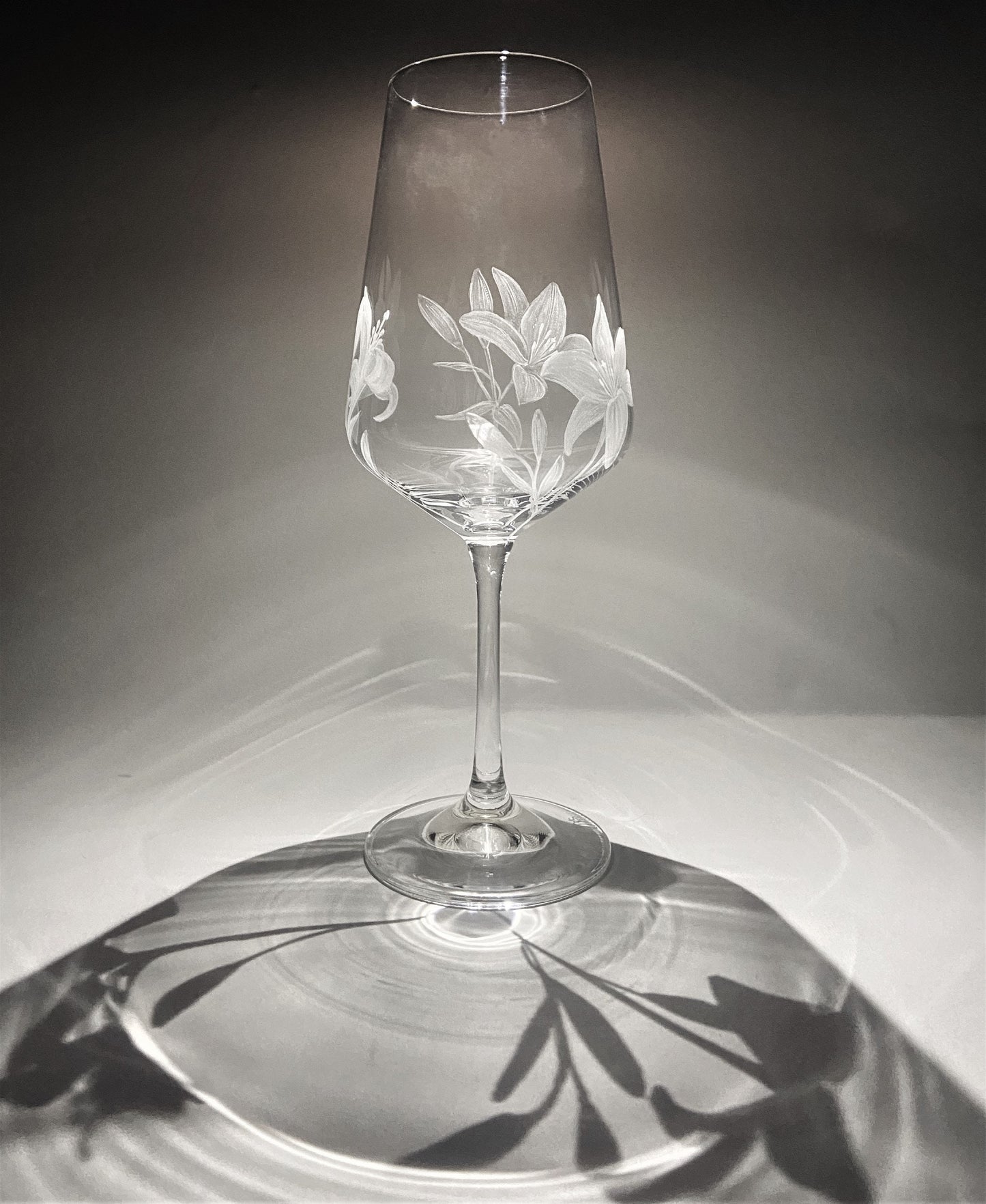 Hand Engraved Lilies Wine Glass - Unique Lily Gift