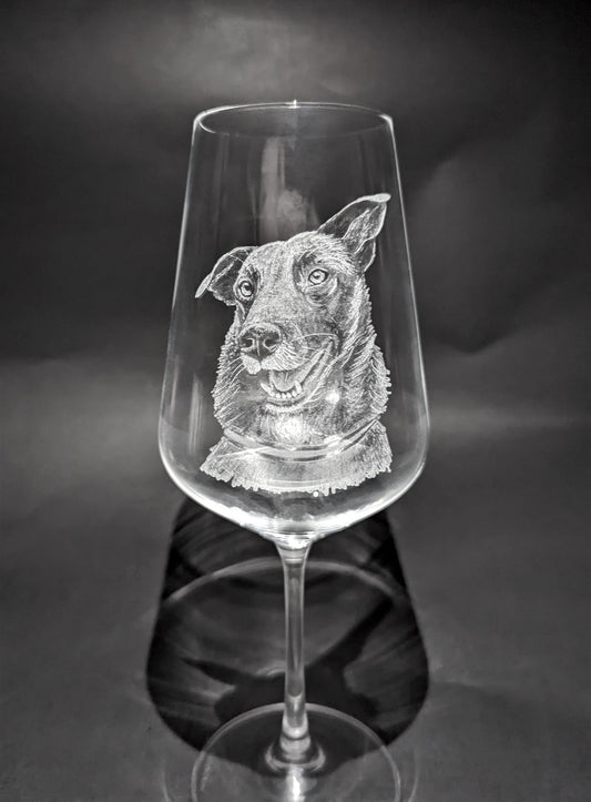 Hand Engraved Custom Pet Pint Glass – Personalised Pet Portrait Gift