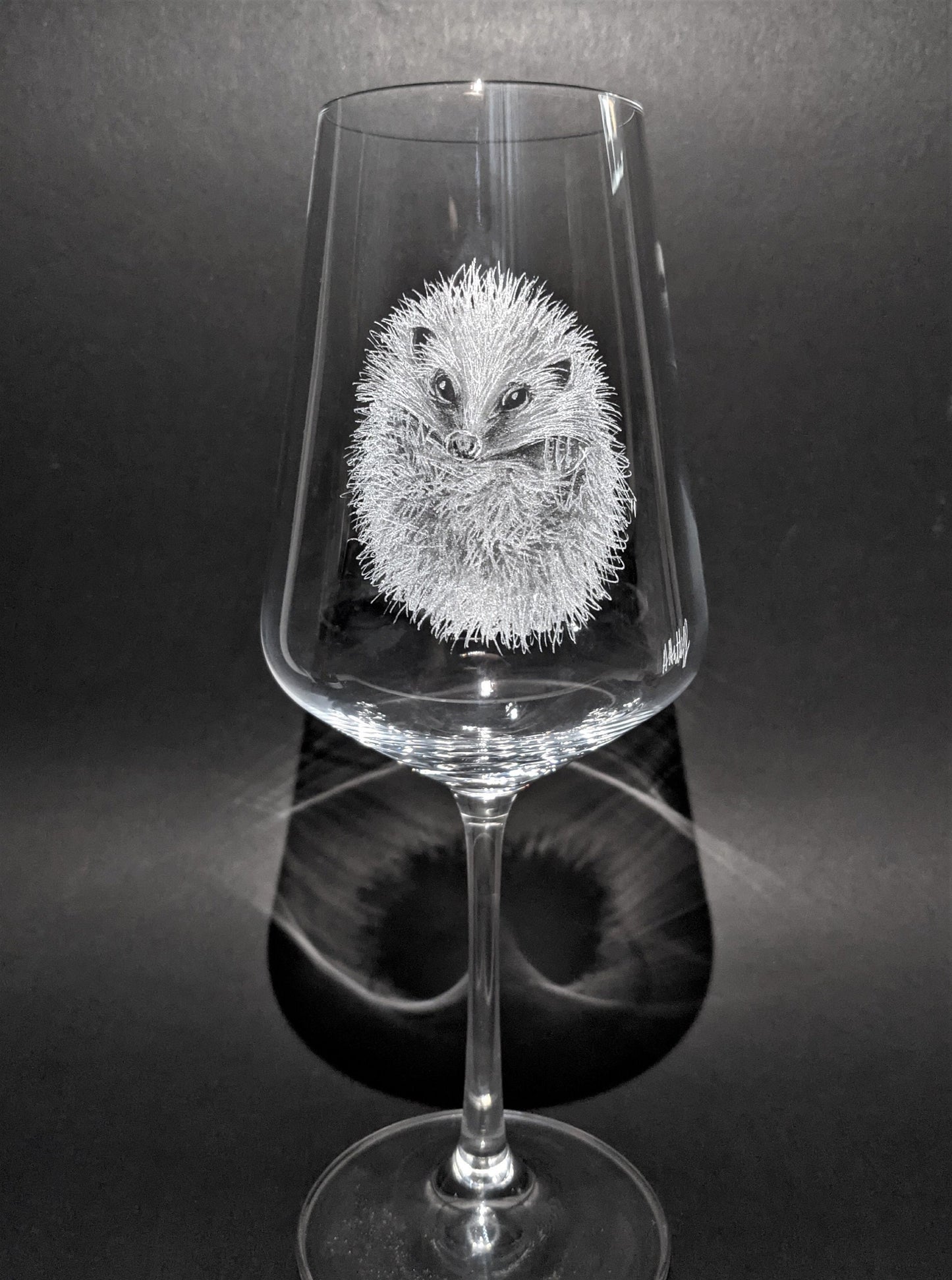 Hand Engraved Hedgehog Wine Glass