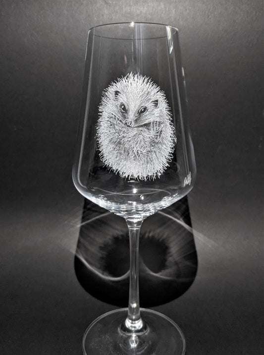Hand Engraved Hedgehog Wine Glass