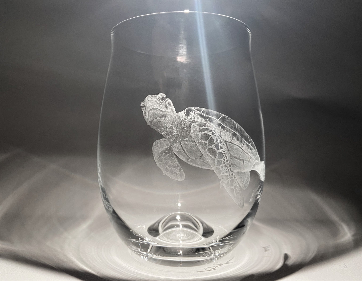 Customised Sea Turtle Stemless Wine Glass - Unique Turtle Gift