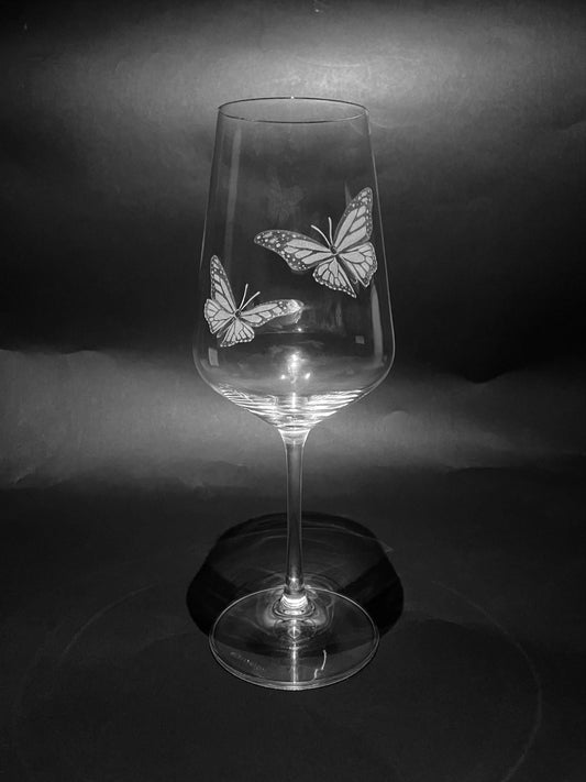 Hand Engraved Butterflies Wine Glass – Monarch Butterfly Gift