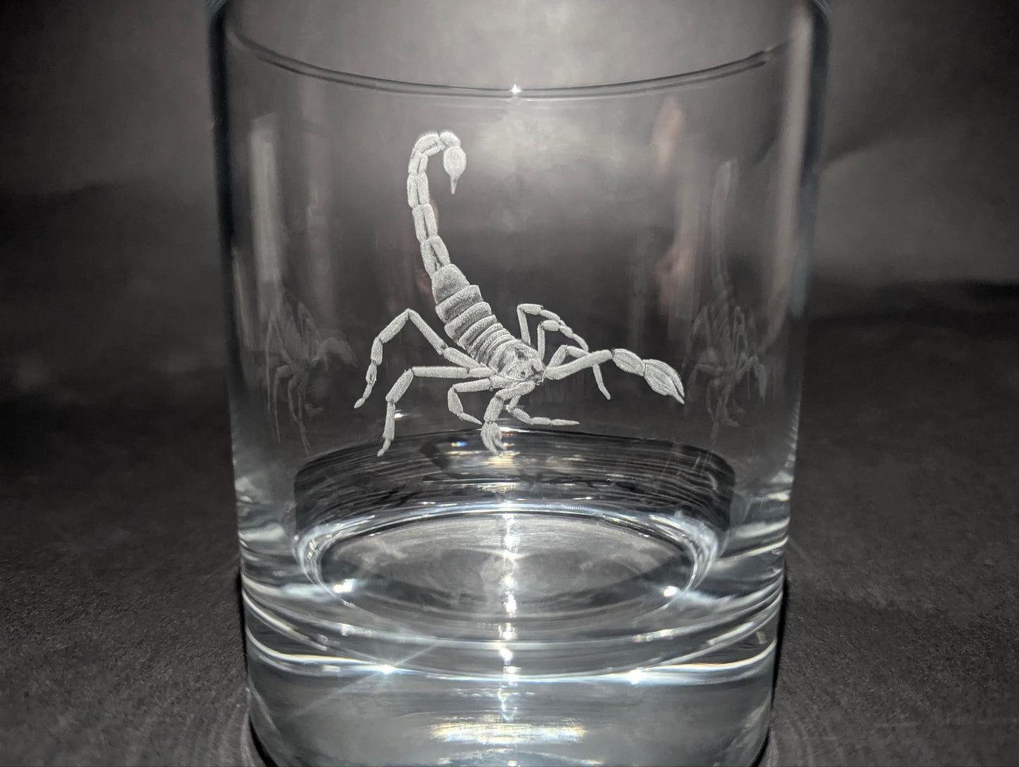 Hand Engraved Scorpion Gift - Scorpion Whisky Glass