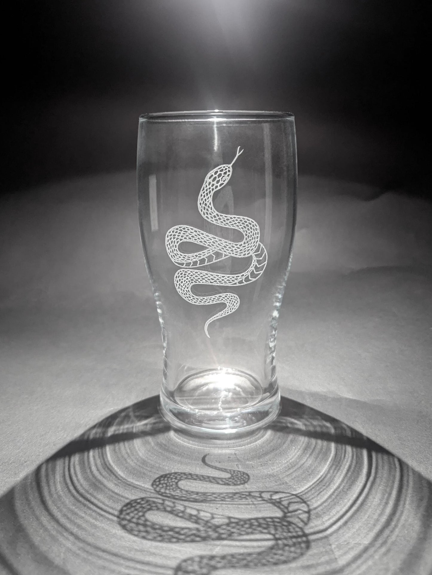 Hand Engraved Snake Pint Glass - Snake Glass Gifts
