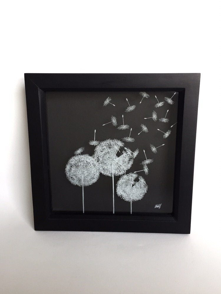 Dandelion Blowing In The Wind - Dandelion Seeds - Engraved Dandelion Picture