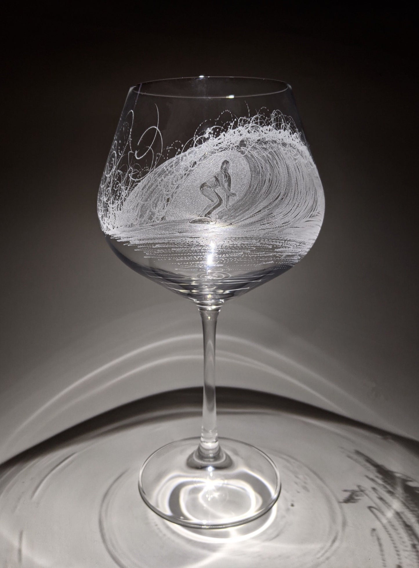 Hand Engraved Surfing Wave Gin Glass – Surfer Gift