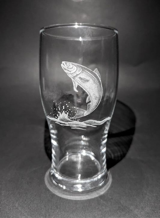 Hand Engraved Salmon Wine Glass –  Fly Fishing Gift