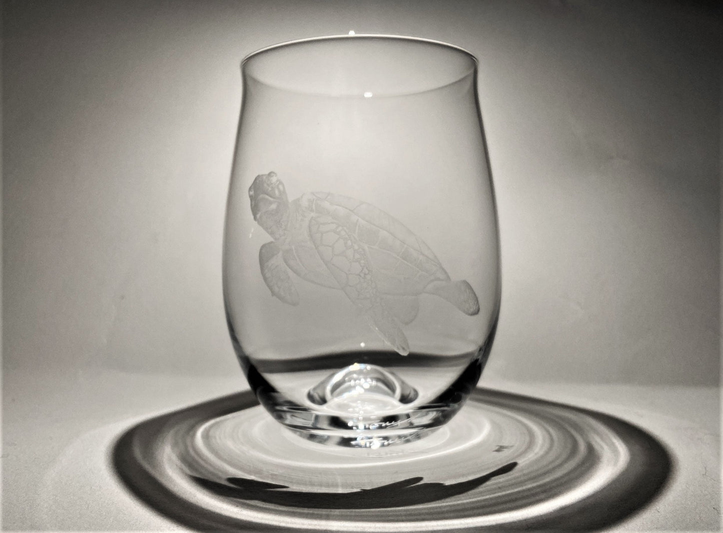 Customised Sea Turtle Stemless Wine Glass - Unique Turtle Gift