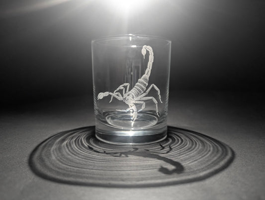 Hand Engraved Scorpion Gift - Scorpion Whisky Glass