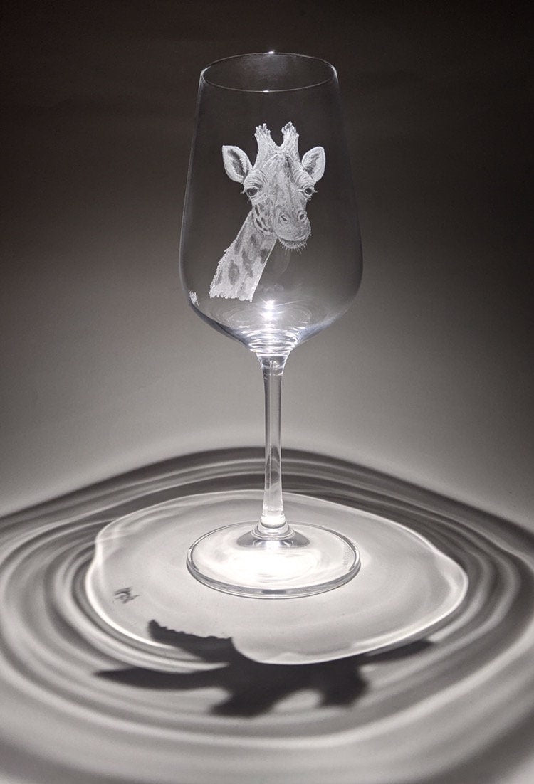 Hand Engraved Giraffe Wine Glass – Personalized Animal Gift