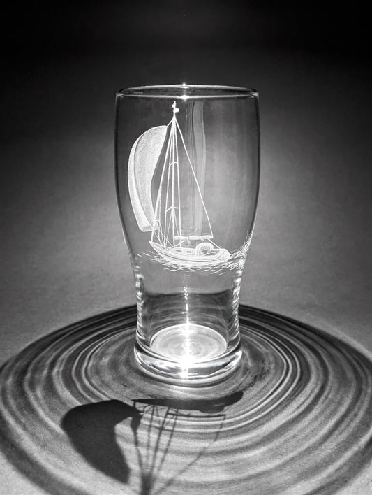 Hand Engraved Sailing Yacht Pint Glass – Nautical Beer Gift