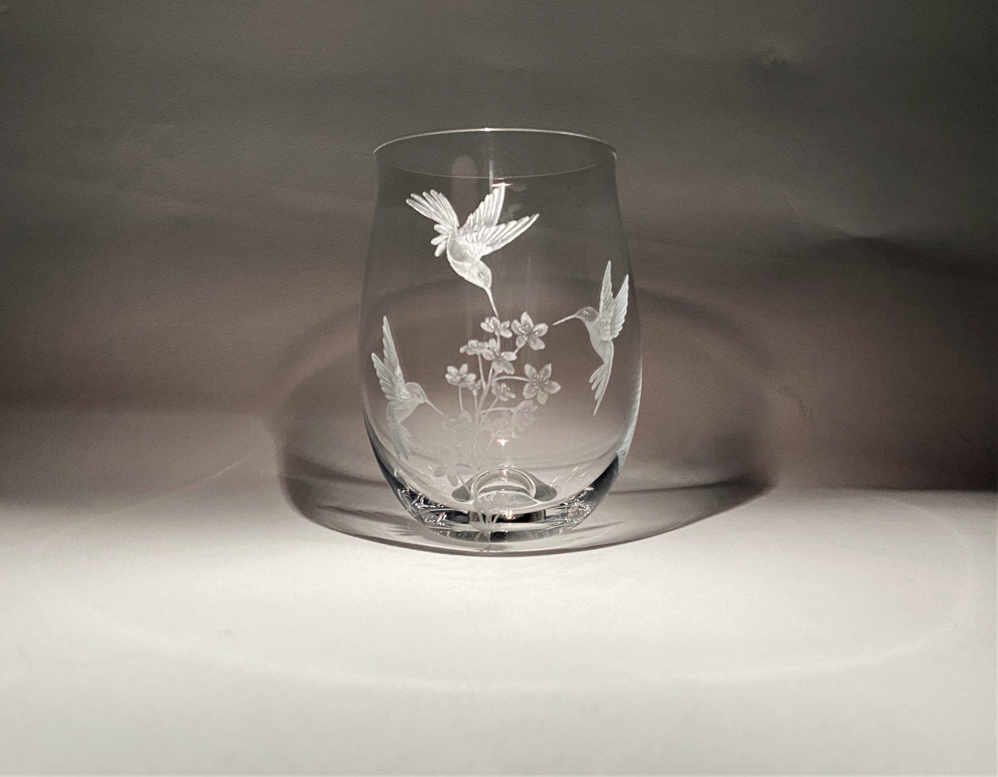 Hand Engraved Hummingbirds and Flowers - Unique Hummingbird Stemless Wine Glass