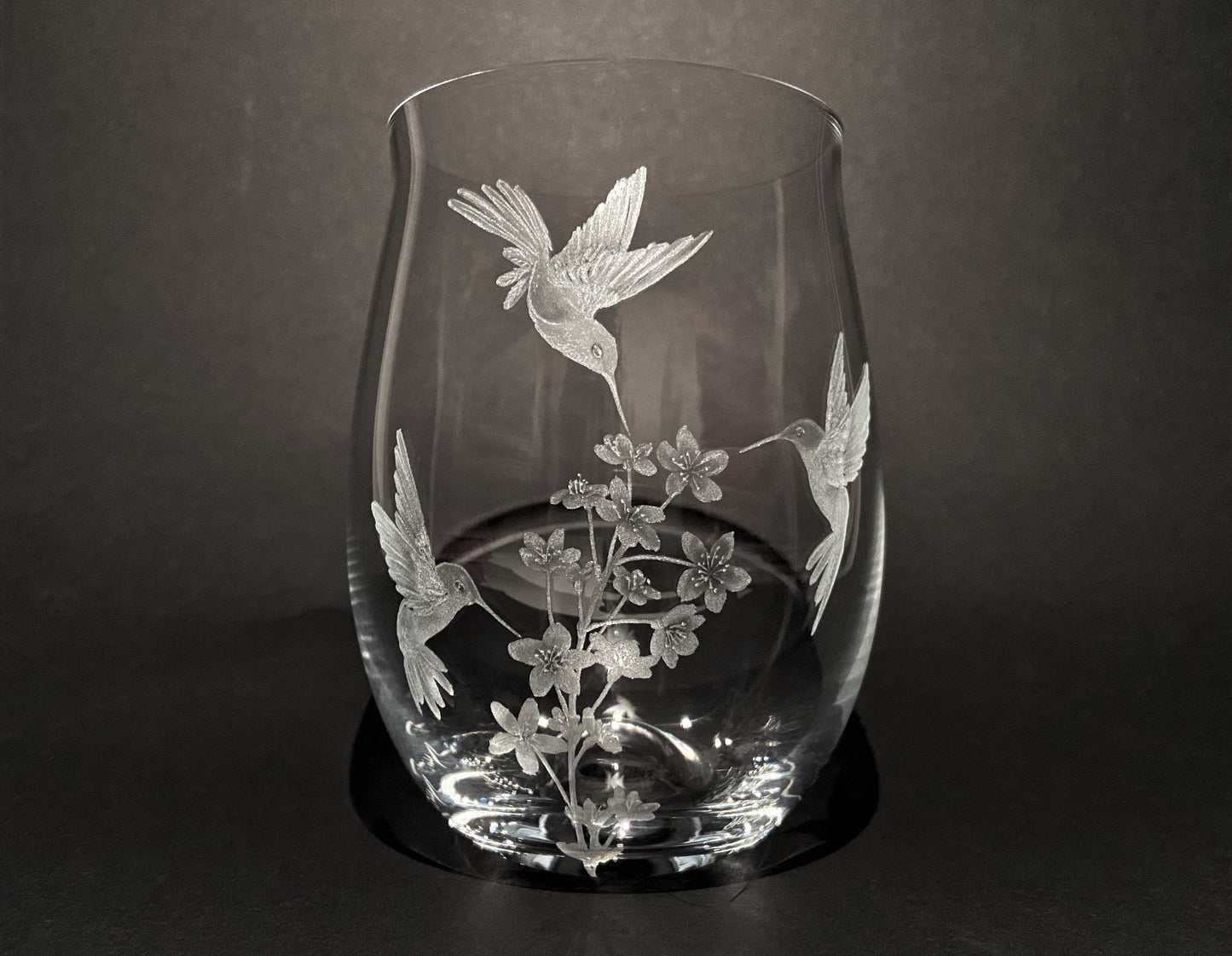 Hand Engraved Hummingbirds and Flowers - Unique Hummingbird Stemless Wine Glass