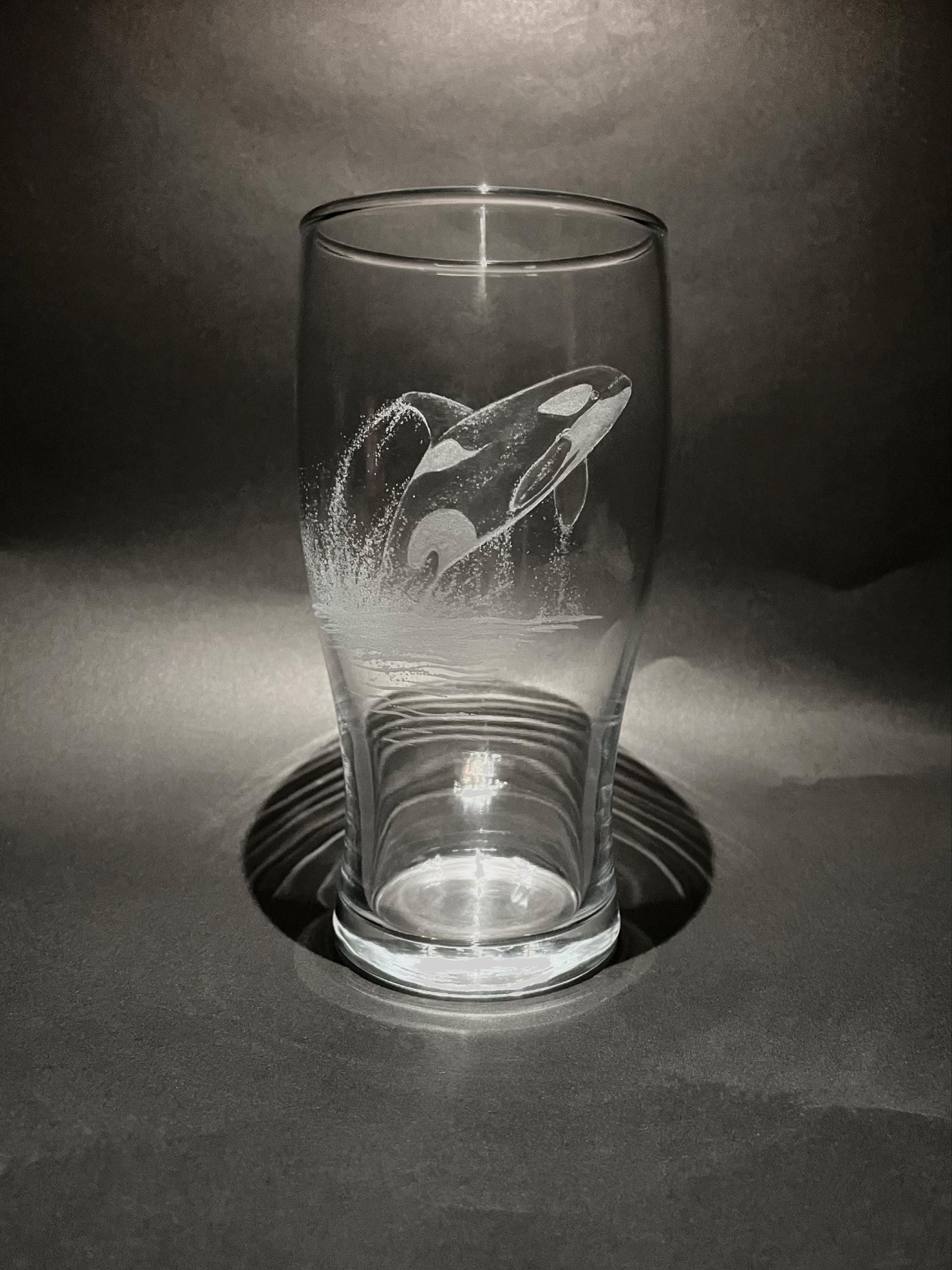 Hand Etched Orca Whale Pint Glass - Killer Whale Gift