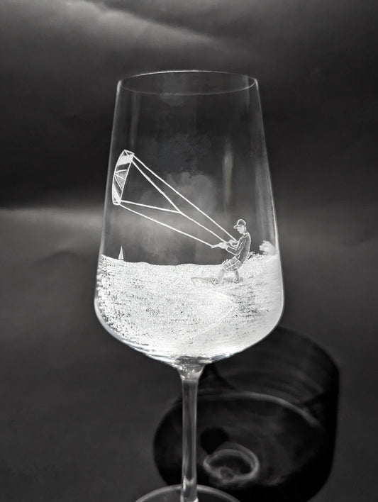 Hand Engraved Kitesurfing Wine Glass – Kite surfer Gift